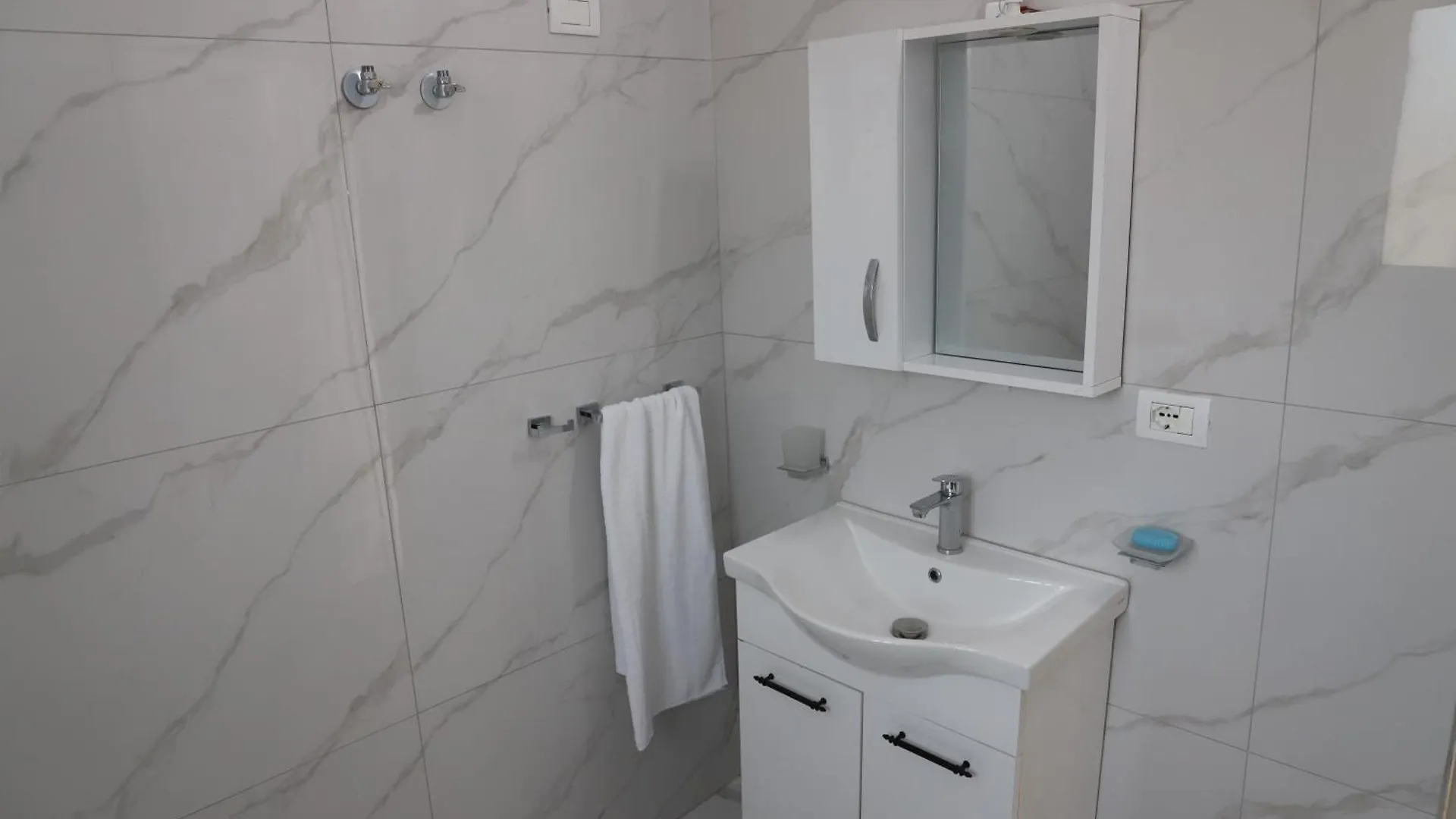 Vila Allkushi Berat
